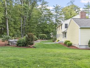 18 Captain Browns Ln, Acton MA 01720
