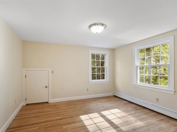 18 Captain Browns Ln, Acton MA 01720