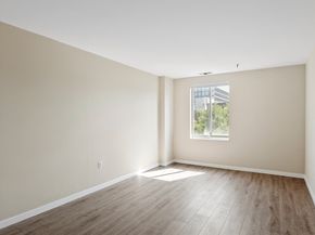 4 Canal Park 609, Cambridge MA 02141