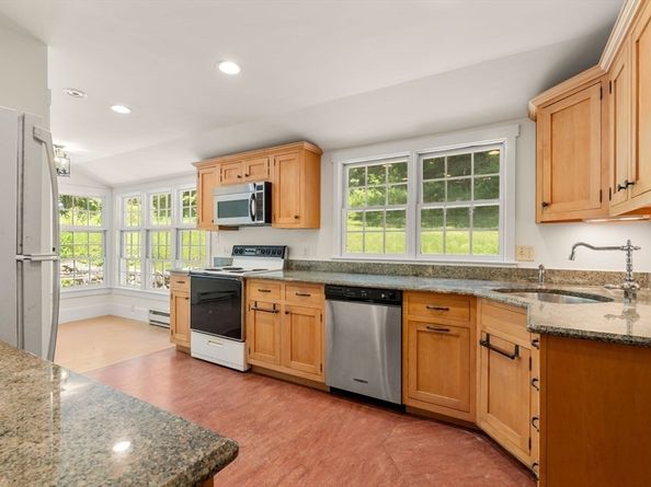 495 Edmands Rd, Framingham MA 01701