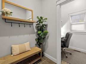 7 Blair Grn, Weymouth MA 02190