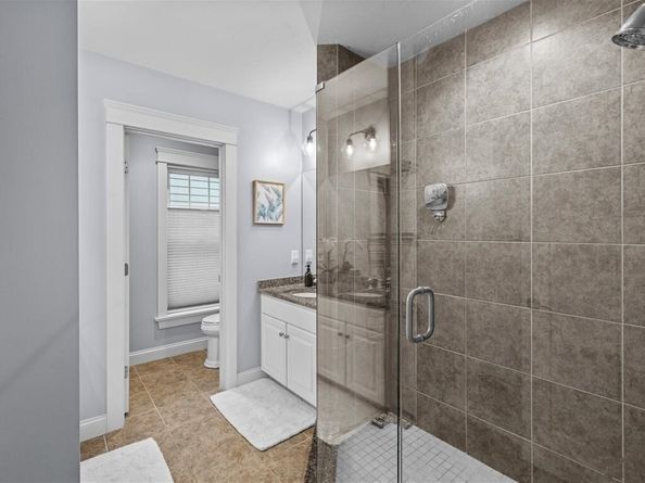 7 Blair Grn, Weymouth MA 02190