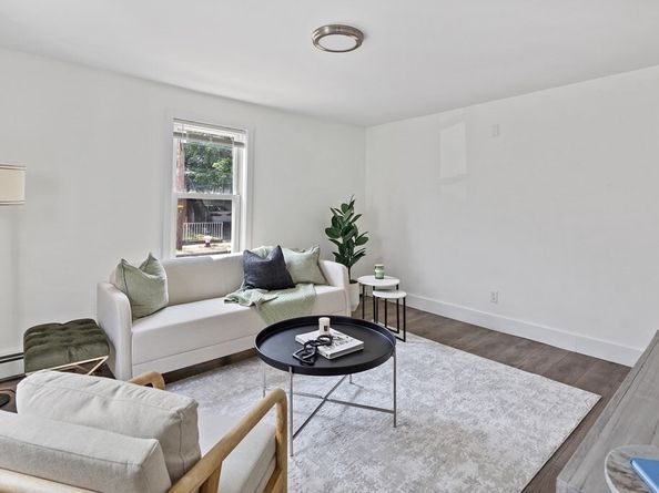 86 West St, Newton MA 02458