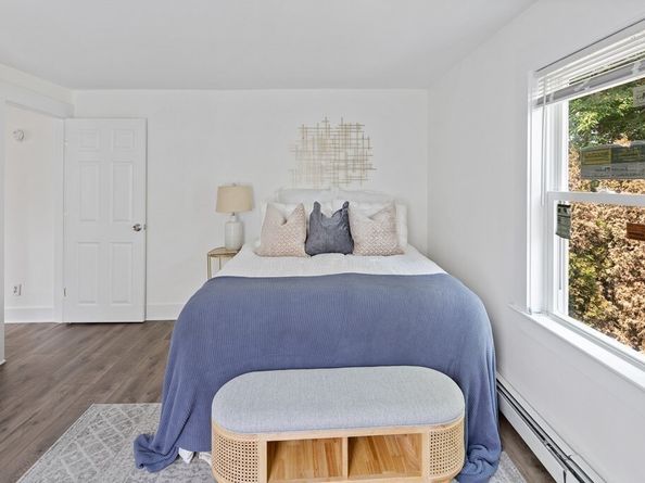 86 West St, Newton MA 02458