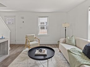 86 West St, Newton MA 02458