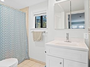 38-40 High Street 5, Danvers MA 01923