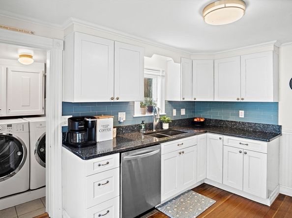 38-40 High Street 5, Danvers MA 01923