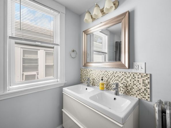 39 Cook Ave 2, Chelsea MA 02150