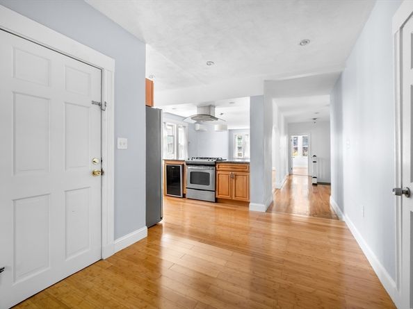 39 Cook Ave 2, Chelsea MA 02150
