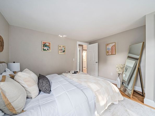 60 Pleasant, Natick MA 01760