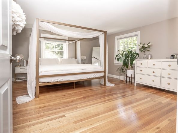 60 Pleasant, Natick MA 01760
