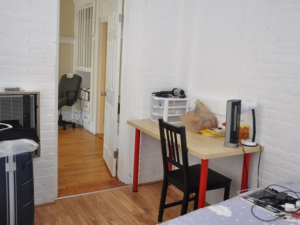 30 Glenville Ave 1, Boston MA 02134