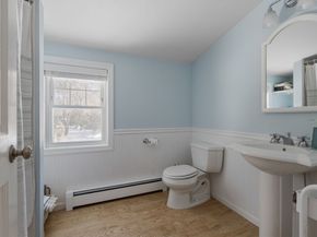16 Stone Rd, Sudbury MA 01776