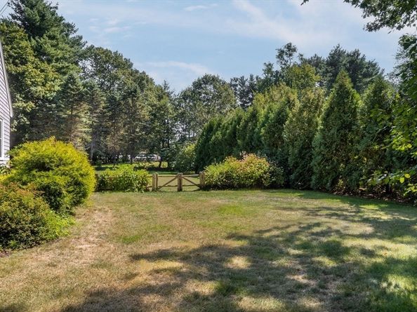 16 Stone Rd, Sudbury MA 01776