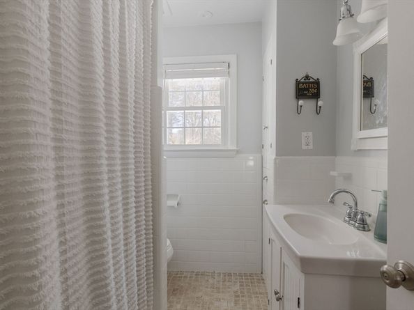 16 Stone Rd, Sudbury MA 01776