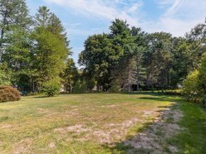16 Stone Rd, Sudbury MA 01776