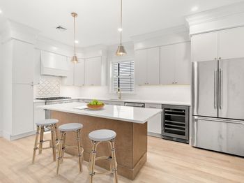 803 East 5th