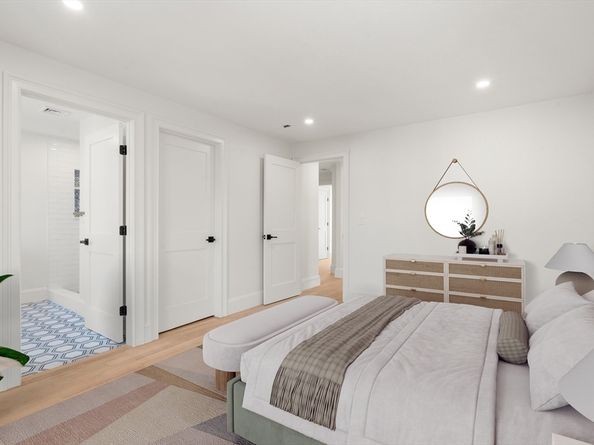 803 East 5th 2, Boston MA 02127
