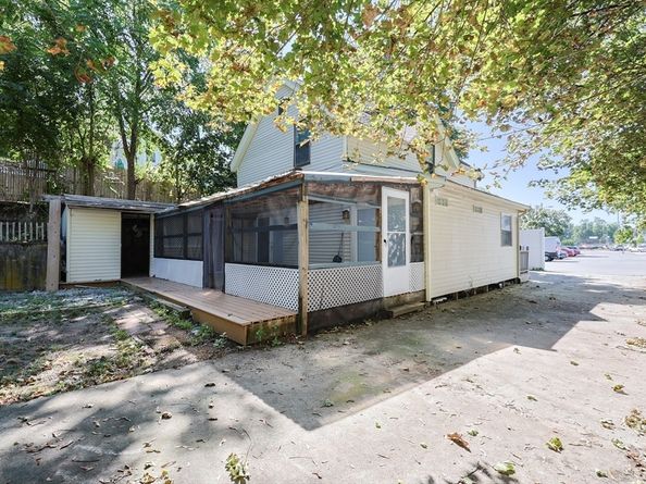 3 Strafford Place, Westwood MA 02090