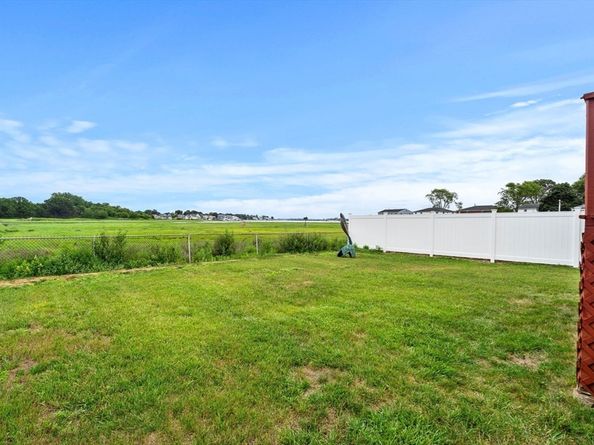 20 Lind Street, Quincy MA 02169