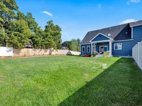 38 Cherry St B, Hudson MA 01749