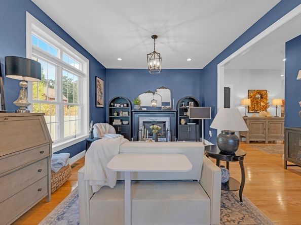 38 Cherry St B, Hudson MA 01749