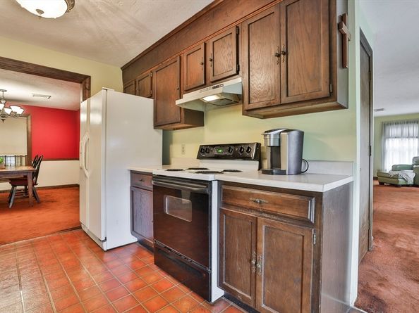 47 Sugar Road, Bolton MA 01740