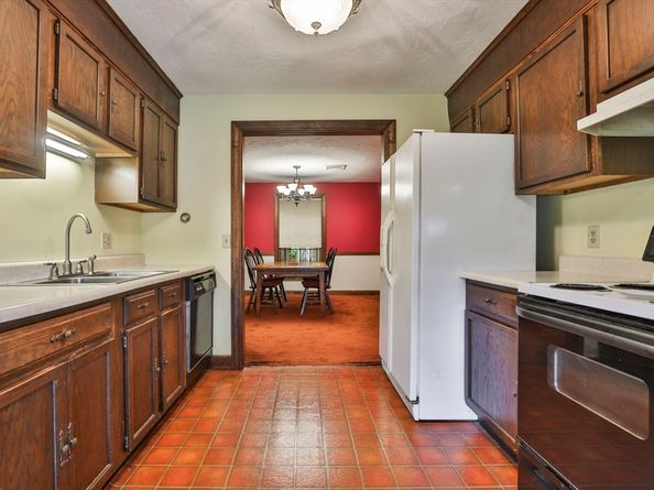 47 Sugar Road, Bolton MA 01740