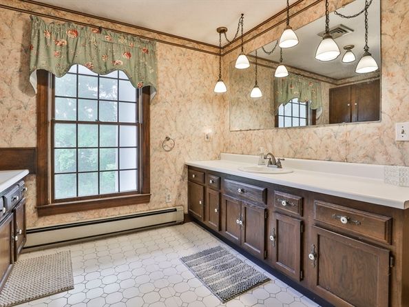 47 Sugar Road, Bolton MA 01740