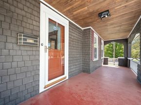 612 Grove St, Worcester MA 01605