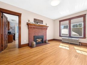 612 Grove St, Worcester MA 01605