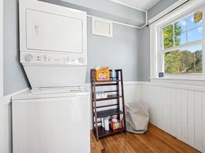 612 Grove St, Worcester MA 01605