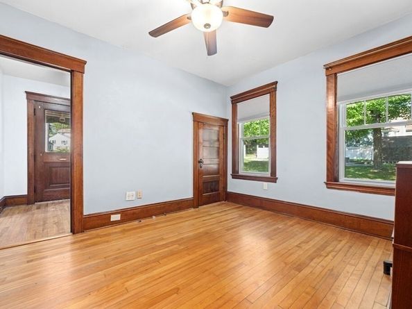 612 Grove St, Worcester MA 01605