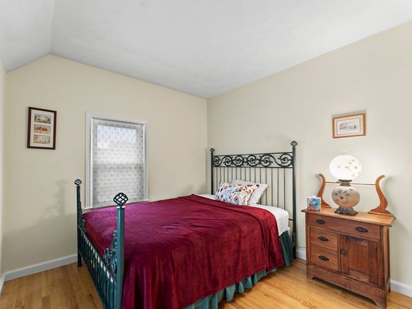 14 Margin St, Peabody MA 01960