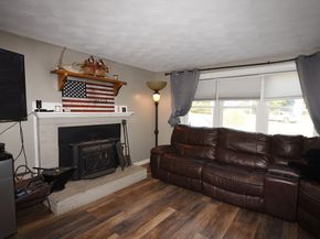89 West St, Pembroke MA 02359