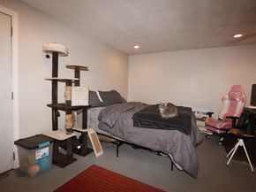 89 West St, Pembroke MA 02359