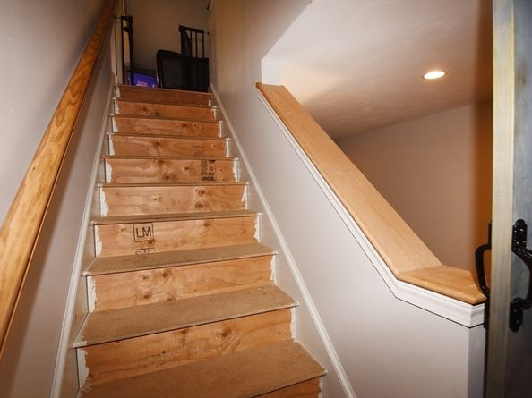89 West St, Pembroke MA 02359