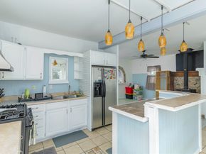 35 Bacon Street, Warren MA 01083