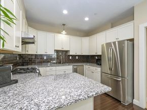 1 Sandpiper Grn, Weymouth MA 02190