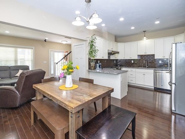 1 Sandpiper Grn, Weymouth MA 02190
