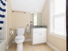 1 Sandpiper Grn, Weymouth MA 02190