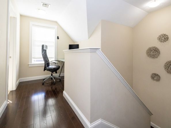 1 Sandpiper Grn, Weymouth MA 02190