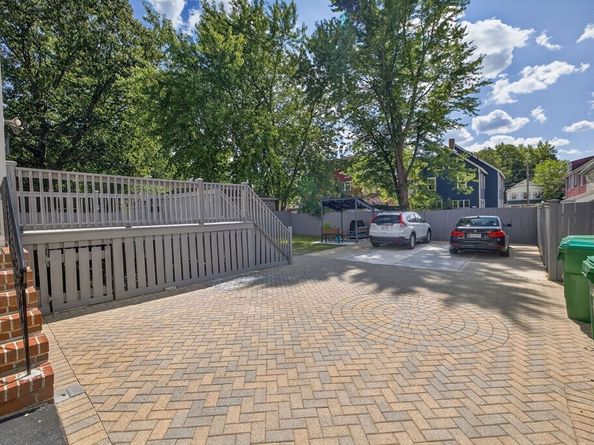 111 Sharon St 1, Medford MA 02155