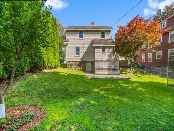 7 Guild Rd, Worcester MA 01602