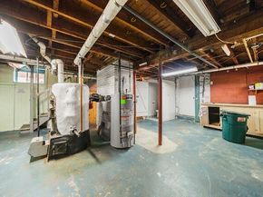 7 Guild Rd, Worcester MA 01602