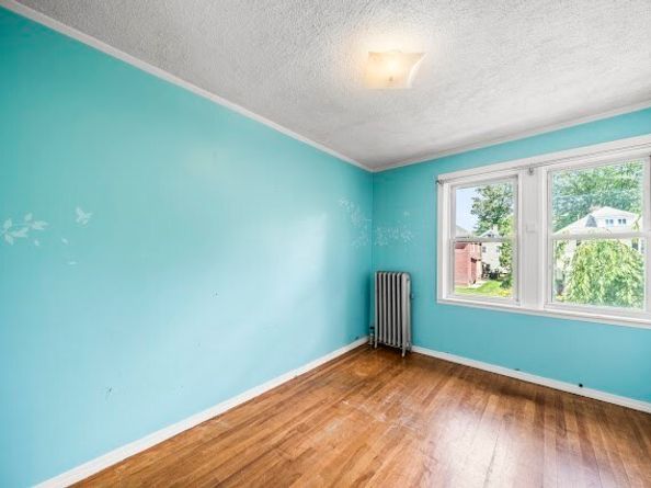 7 Guild Rd, Worcester MA 01602