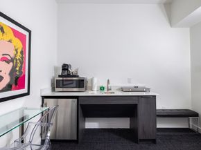 28 Fenway, Boston MA 02215