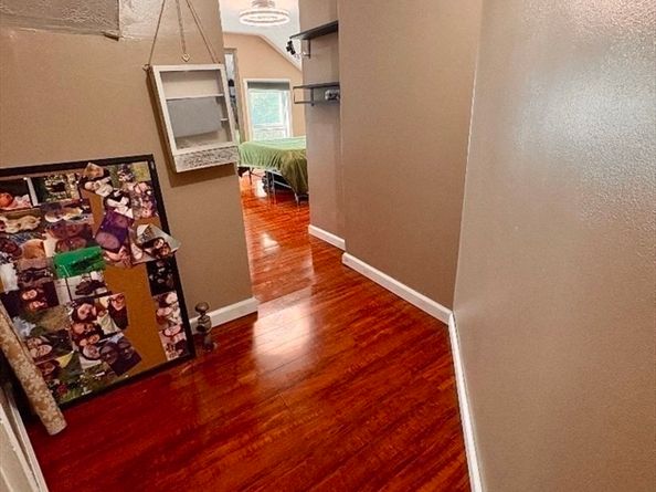 31 Carpenter St, Warren MA 01083