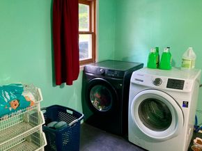31 Carpenter St, Warren MA 01083