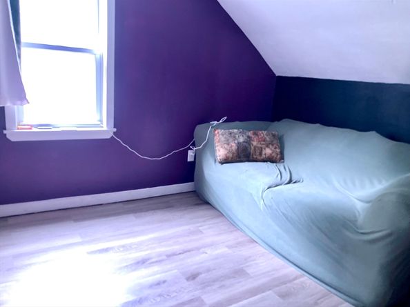 31 Carpenter St, Warren MA 01083